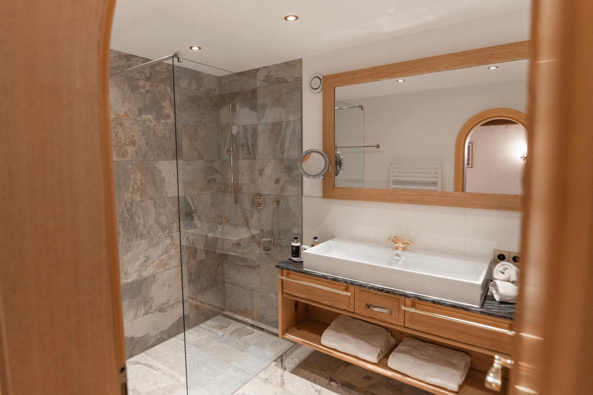 Hotel Ulli Zürs 외부 사진
