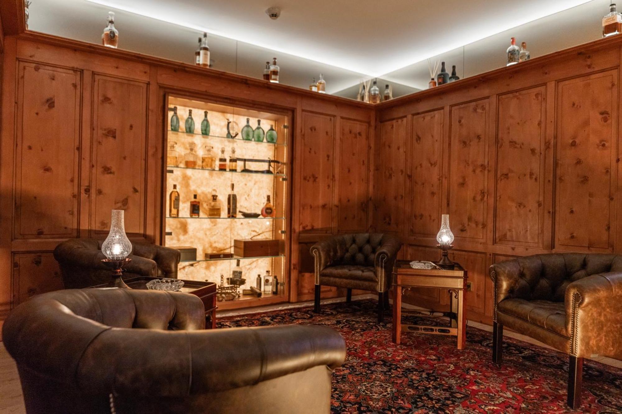 Hotel Ulli Zürs 외부 사진